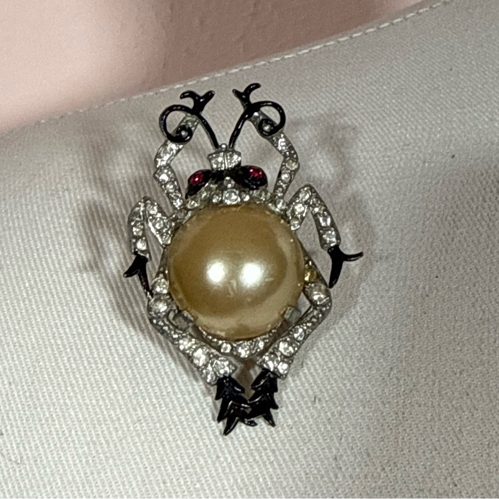 Vintage antique art deco 1920 1930 spider bug pearl dress clip brooch victorian